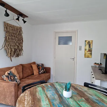 Ferienhaus De Juttershut *